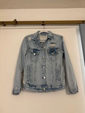 Women’s Garage Brand Boyfriend Fit Distressed Jean Jacket- Small